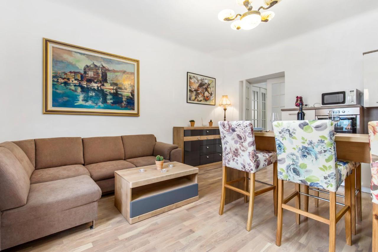 Villa Carolina Rijeka Extérieur photo
