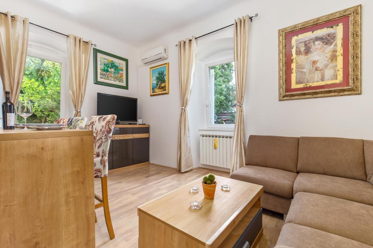 Villa Carolina Rijeka Extérieur photo