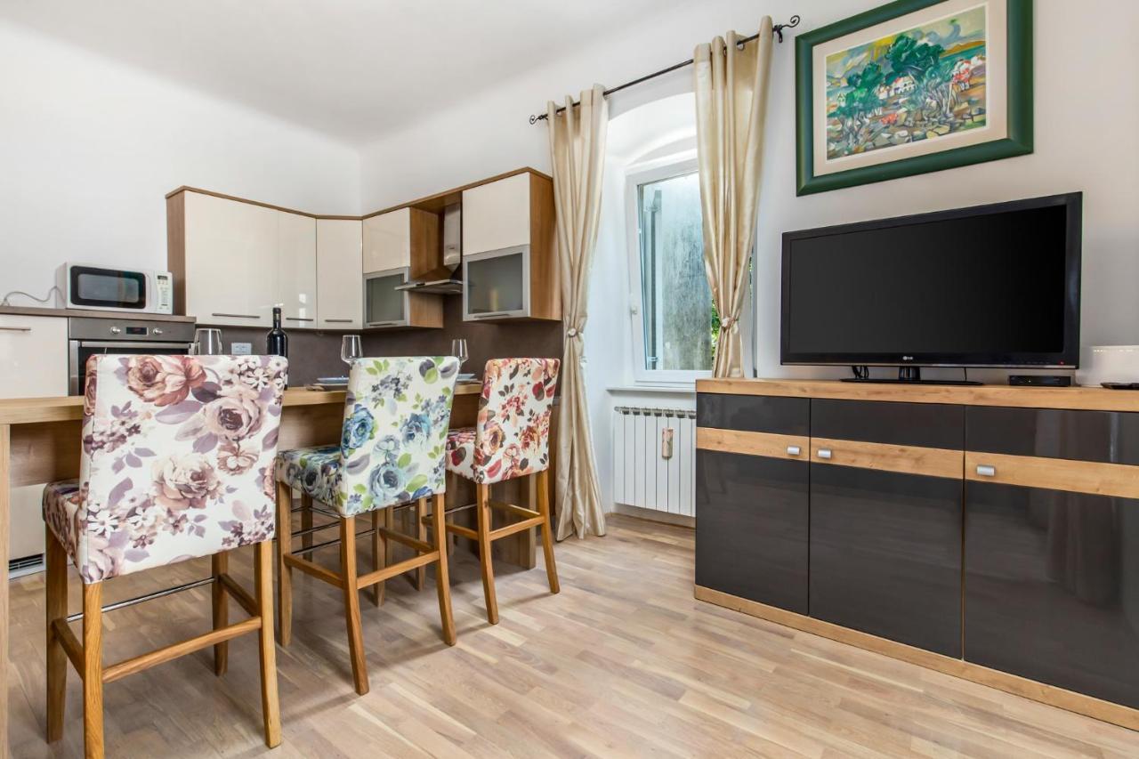 Villa Carolina Rijeka Extérieur photo
